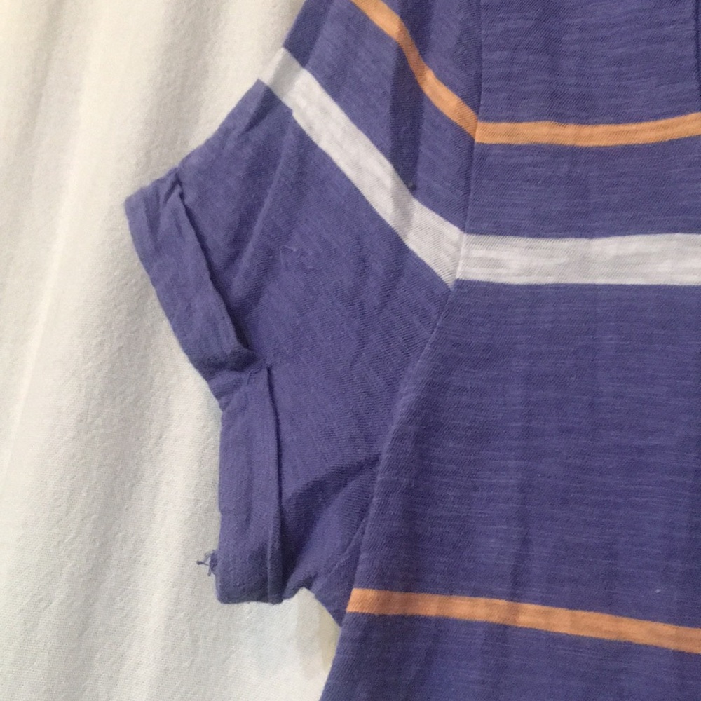 Tee - Picture 5 of 6